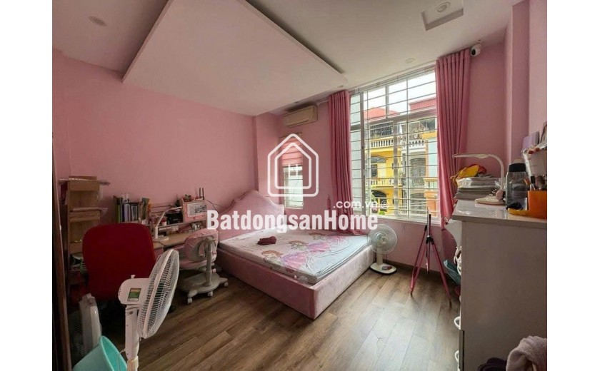 70M RA MẶT ĐƯỜNG LÁNG - ĐỐNG ĐA  - DÂN XÂY KIÊN CỐ - SÂN RỘNG - NHỈNH 9 TỶ